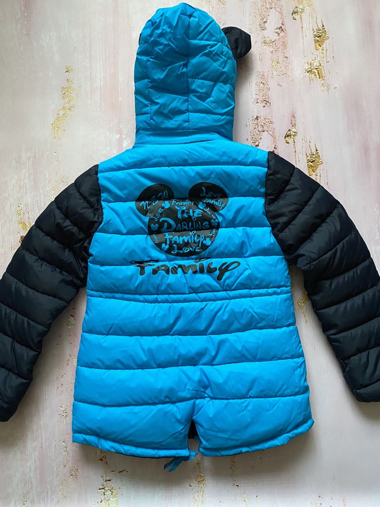Тепла куртка на дівчинку 9 років