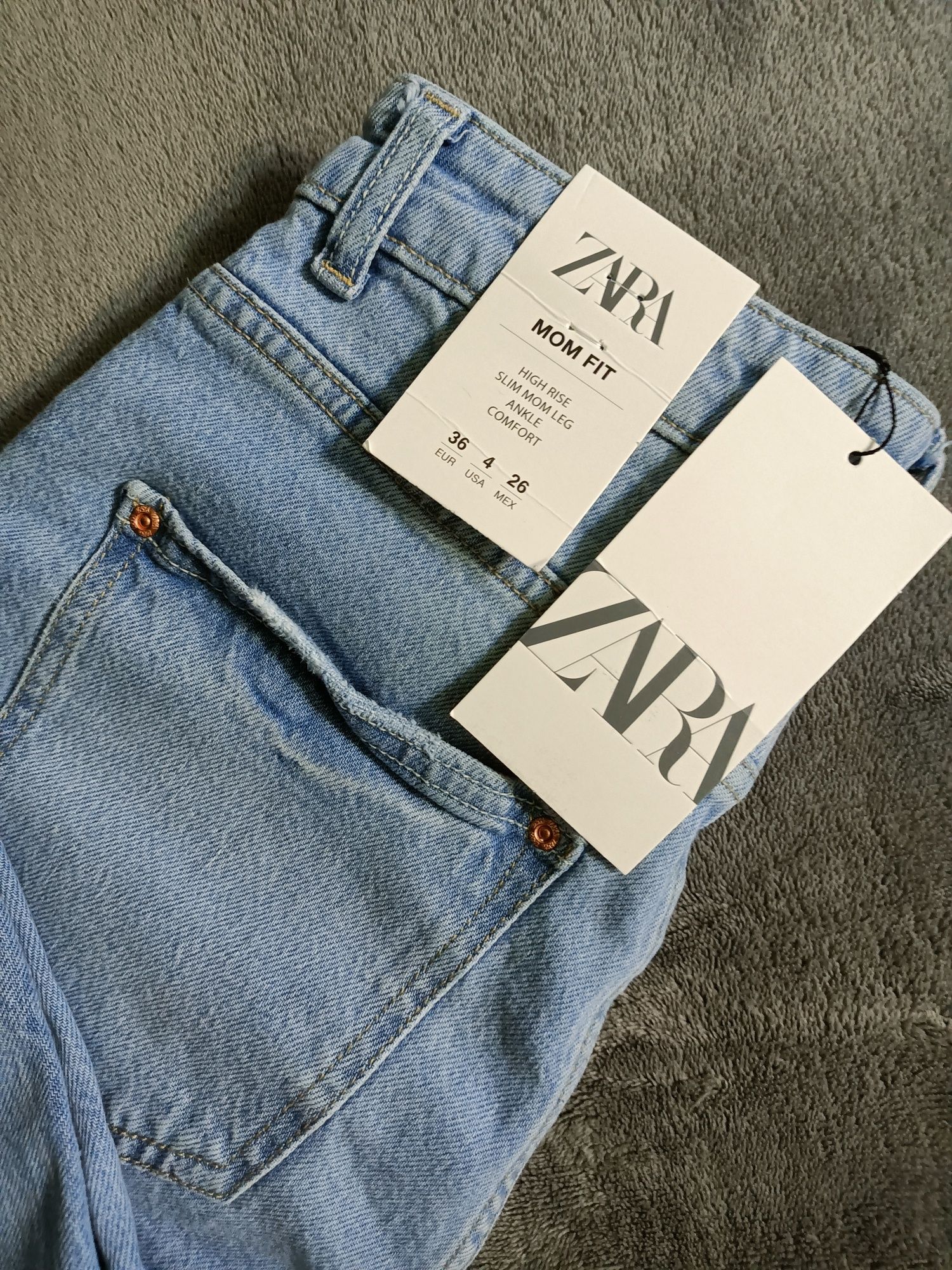 Джинси Zara Mom Fit Jeans