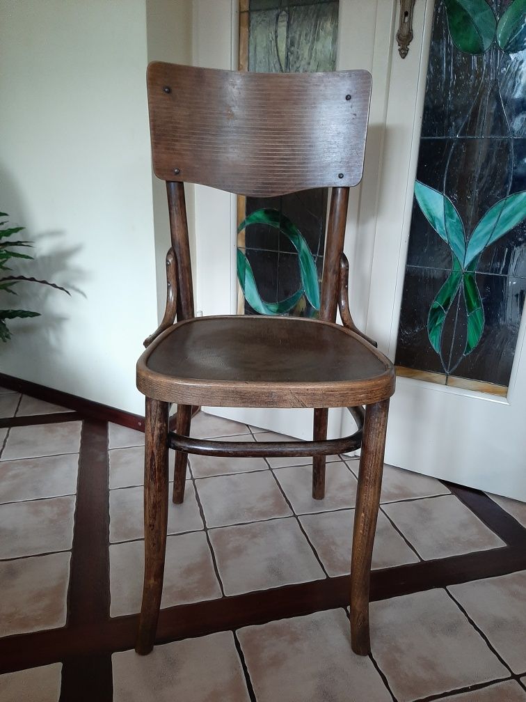 100-letnie krzeslo lite drewno