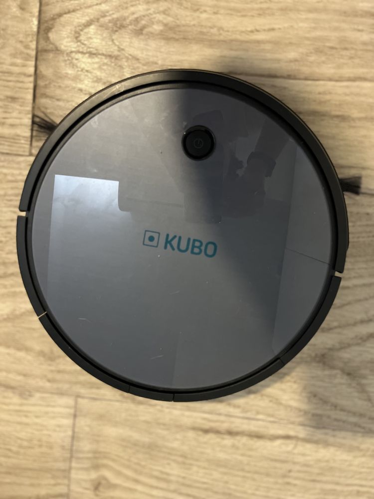 Aspirador robot kubo