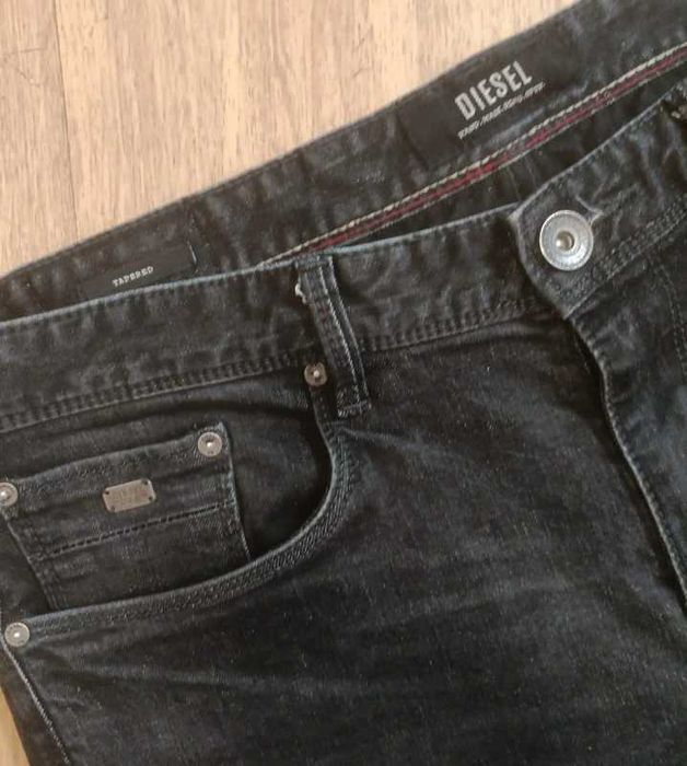 Diesel tapered 3432 czarne jeansy męskie