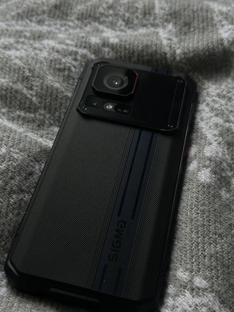 Мобільний телефон Sigma mobile X-treme PQ58 12/256GB Black