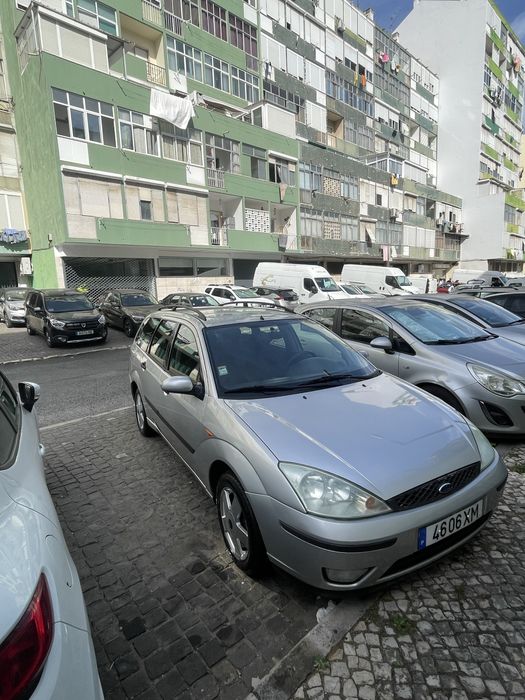 Ford Focus 2004 gasolina