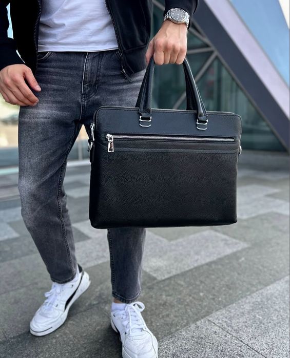 Якісна чоловіча шкіряна сумка- портфель, для ноутбука чи документів