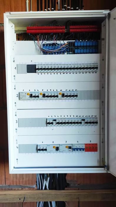 Elektryk tanio 45zł Radom okolice usługi elektryczne instalacja