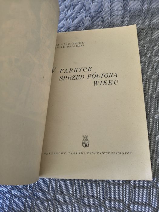 306. Książka w fabryce sprzed półtora wieku