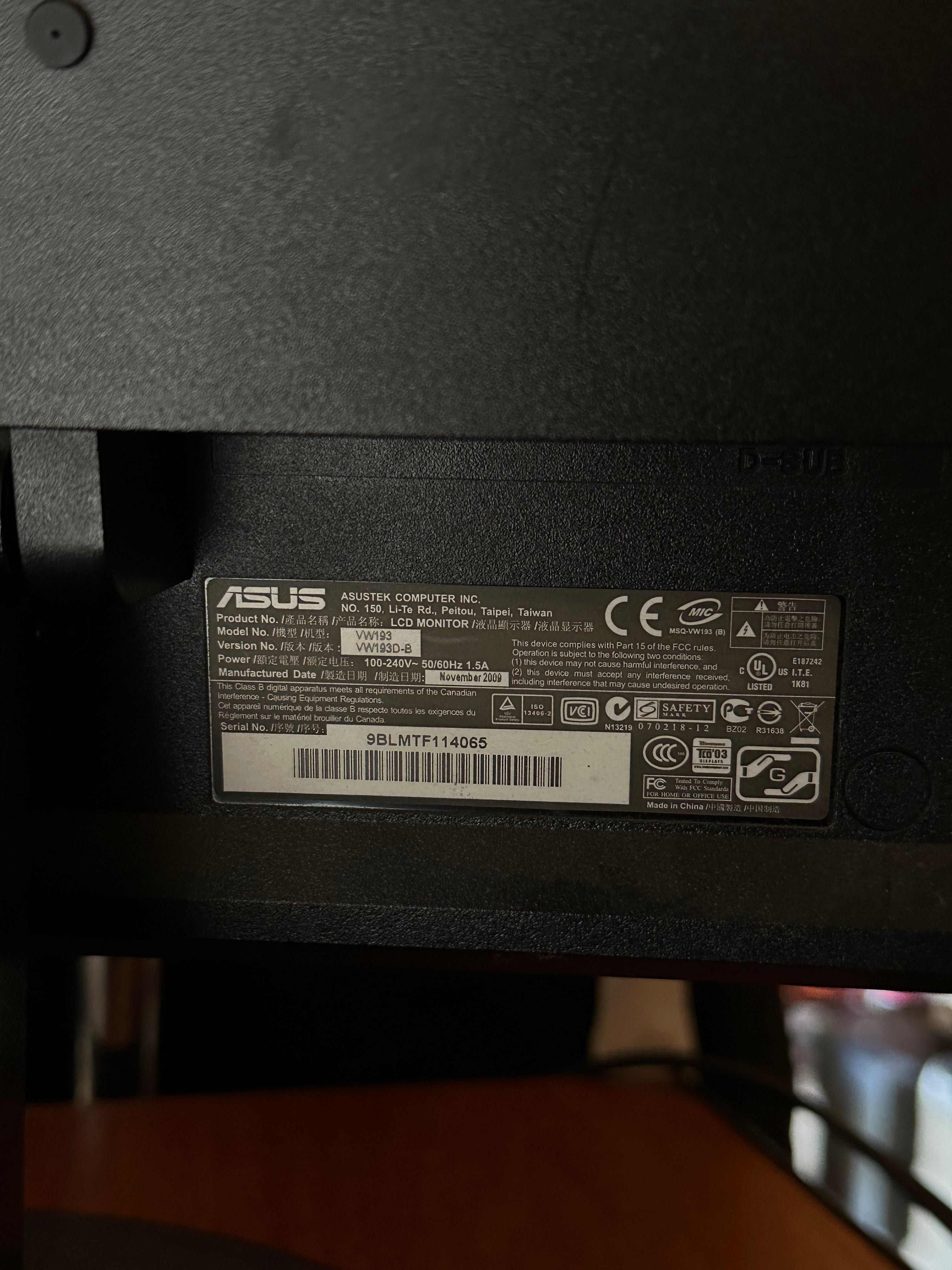 Монітор Asus 19 дюймів
