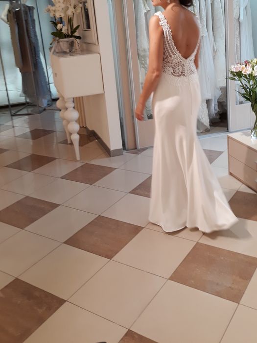 Suknia ślubna-poprawinowa piękna