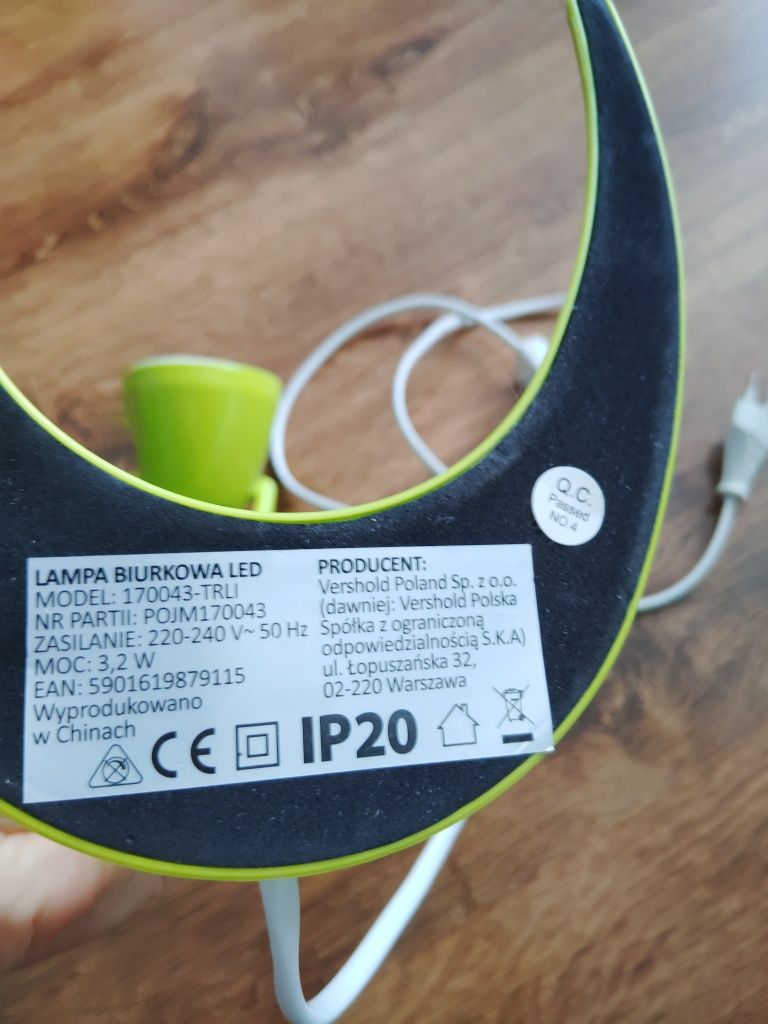 Sprzedam lampkę na biurko