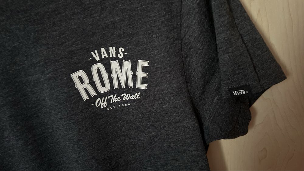 Szara koszulka Vans