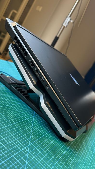 Acer Nitro 17 - Ryzen 7 8845HS 17,3'' 64GB 2TB  Win11 RTX 4070