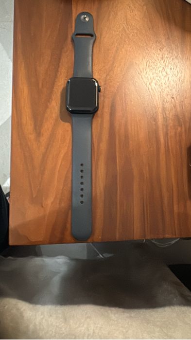 Apple Watch SE como novo