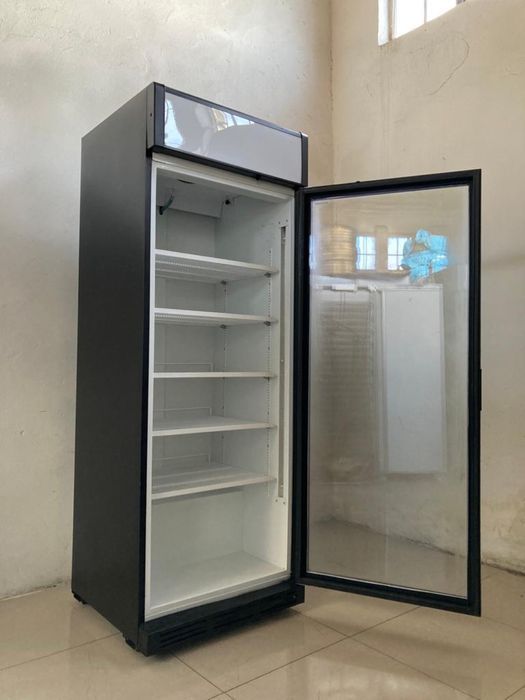 Używana chłodziarka szafa lodówka Metalfrio na Blachy GN 700 l