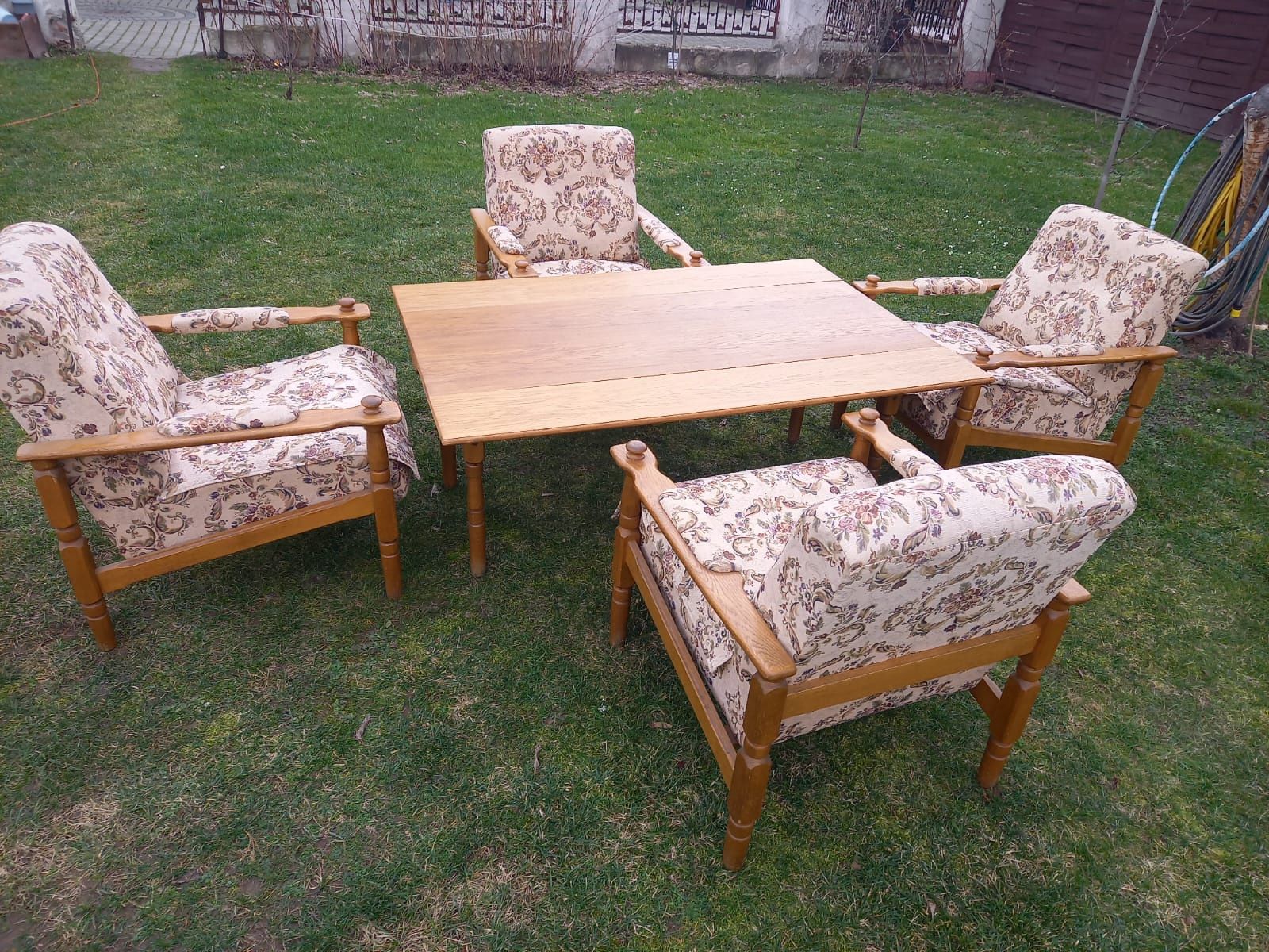 Komplet wypoczynkowy ława z fotelami meble ogrodowe rezerwacja