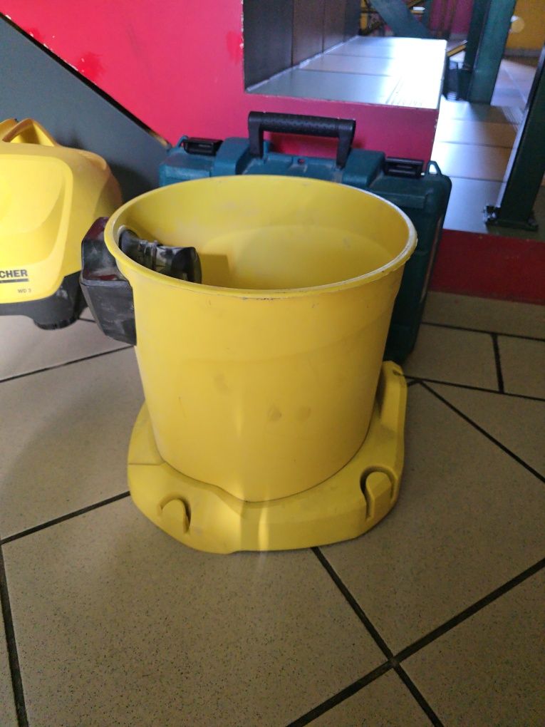 KARCHER zbiornik WD3 i MV3 z pokrętłem 
Zbiornik do odkurzacza Karch