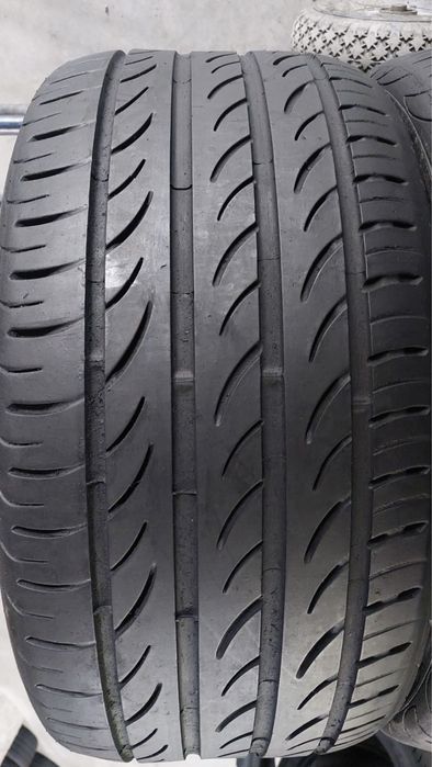 255/30/19 R19 Pirelli PZero Nero 2шт