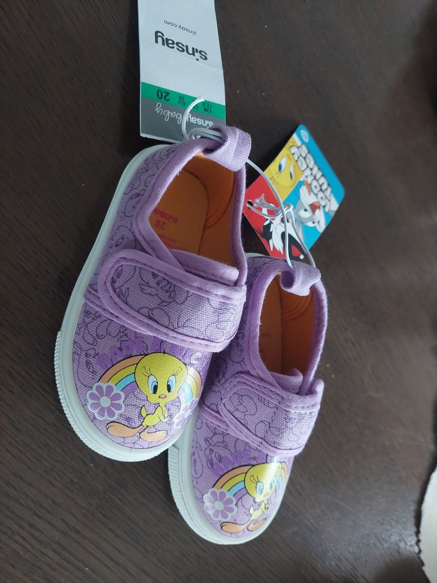 Tenisówki  Disney  na rzep 20. Wysyłka 1 zł