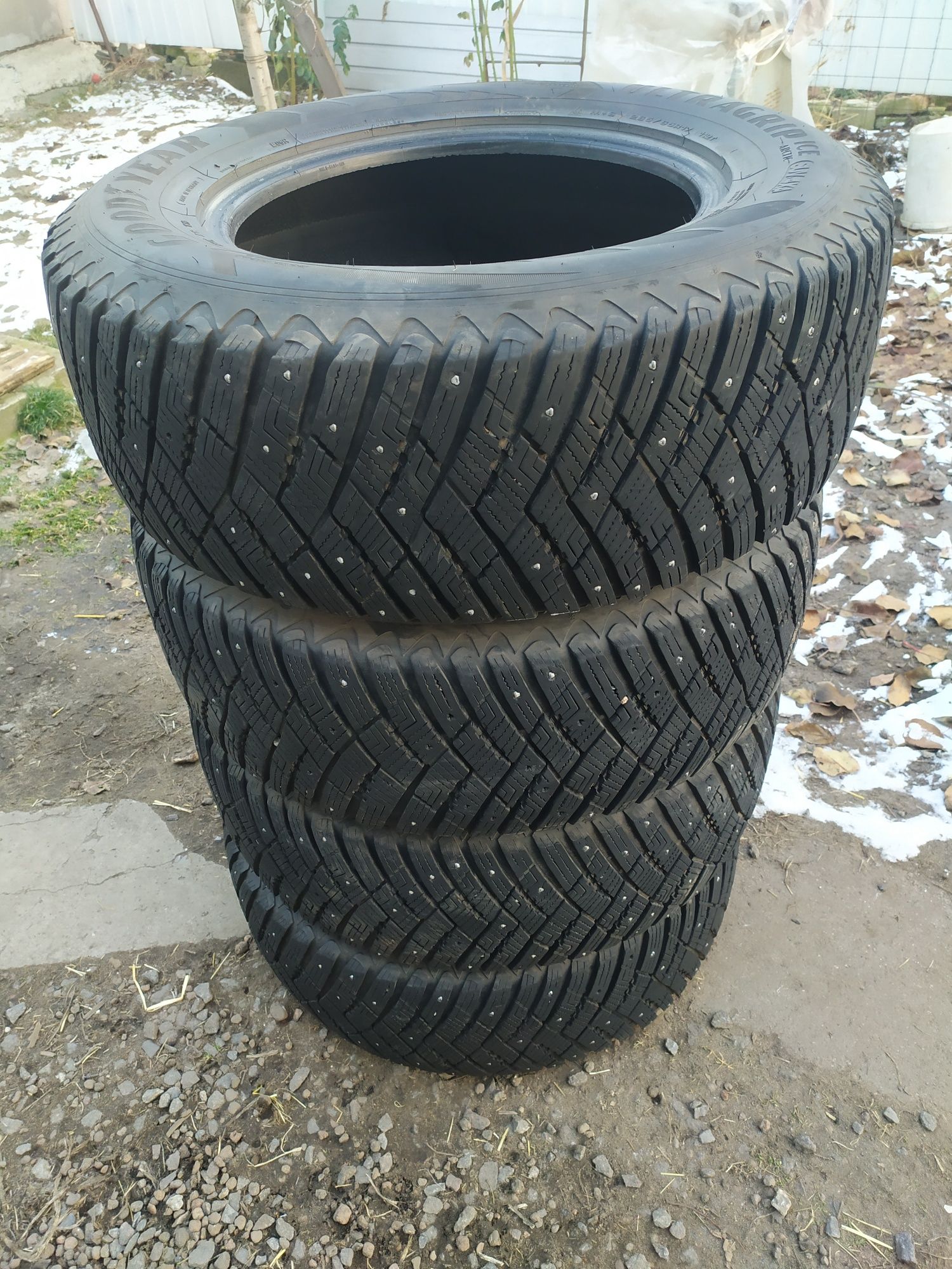 Продам резину зима
