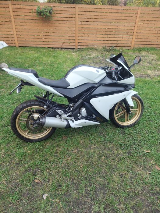 Sprzedam Yamaha yzf r125