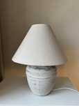 Lampa stołowa w stylu rustykalnym shabby chic