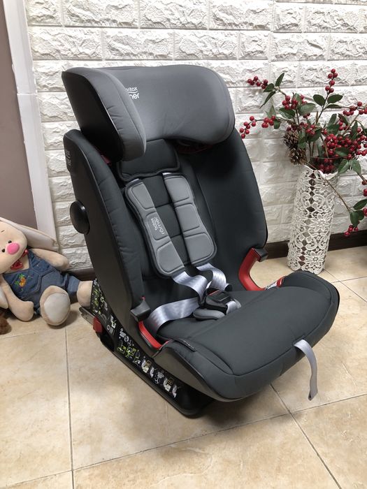 Автокрісло Britax Romer ADVANSAFIX IV R Група 1/2/3 (9-36кг) брітакс