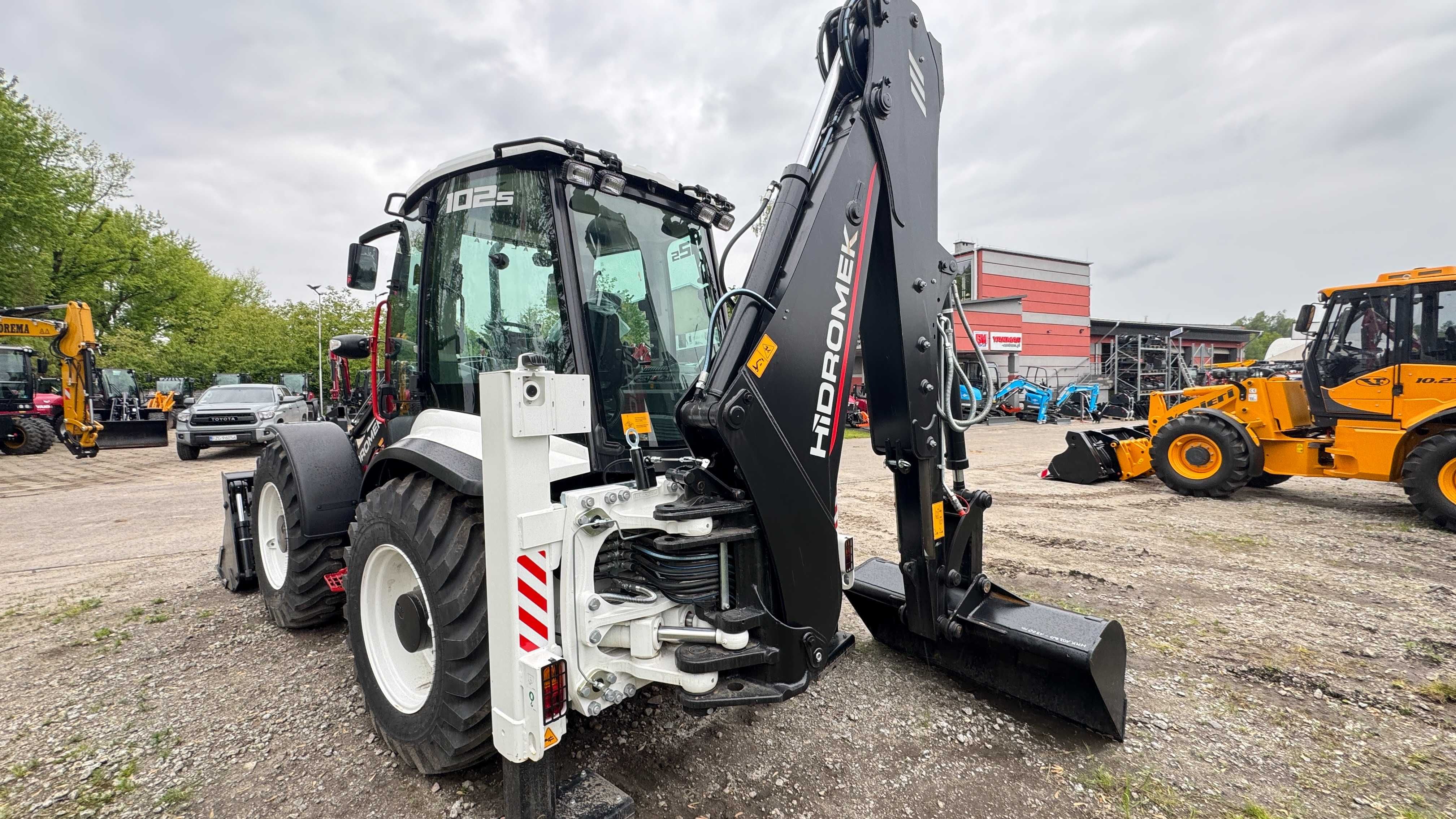 Hidromek 102S Rowne koła; Klima 2024 nowy