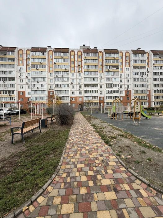 Продаж 1к квартири Святоюріївська 30 Вишневе