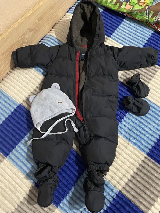 Зимовий комбінезон babyGap 6-12 міс
