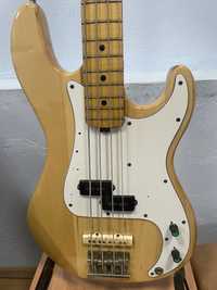 Бас гитара Fender