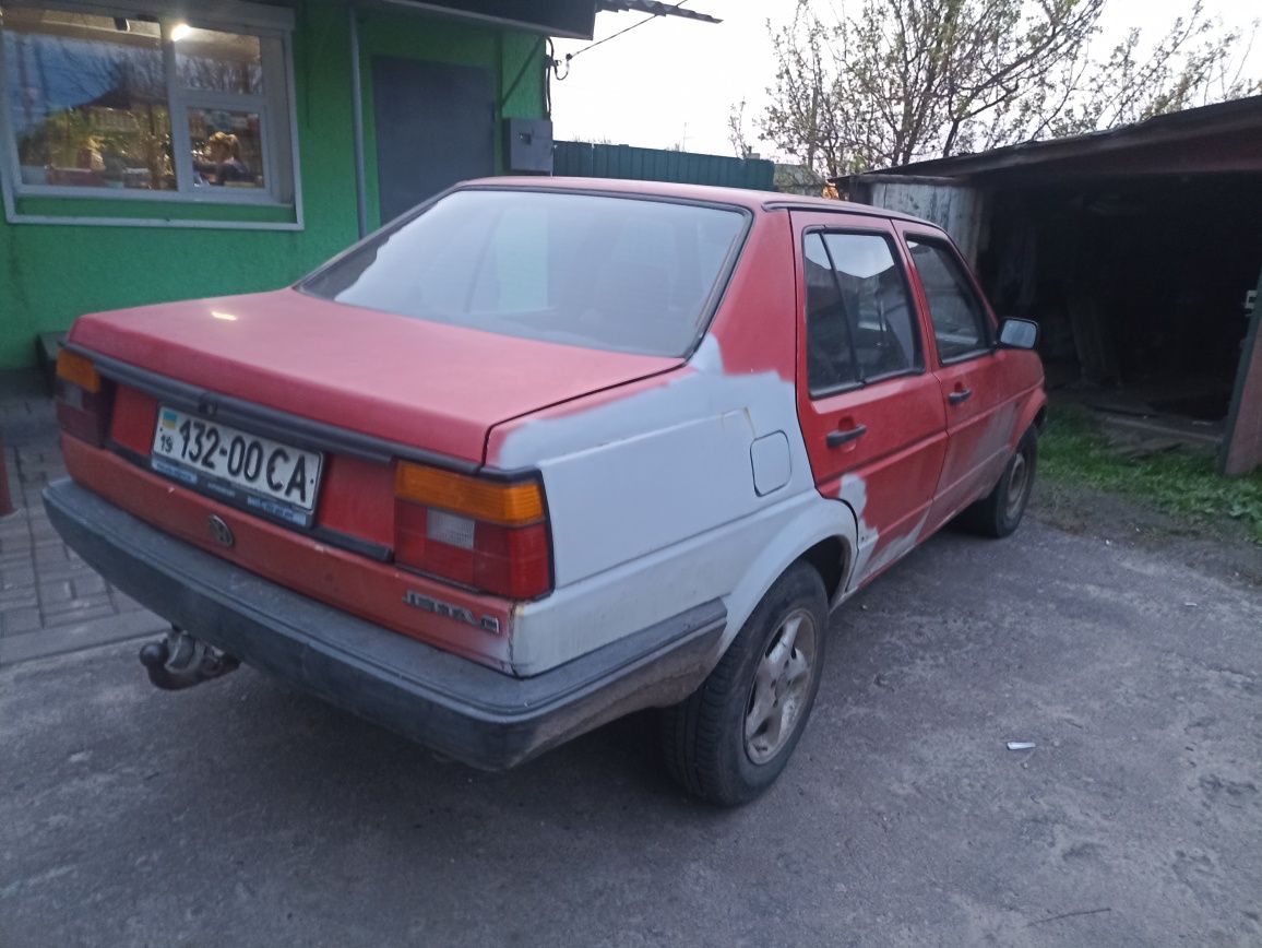 Volkswagen Jetta 1.3! Газ/бенз