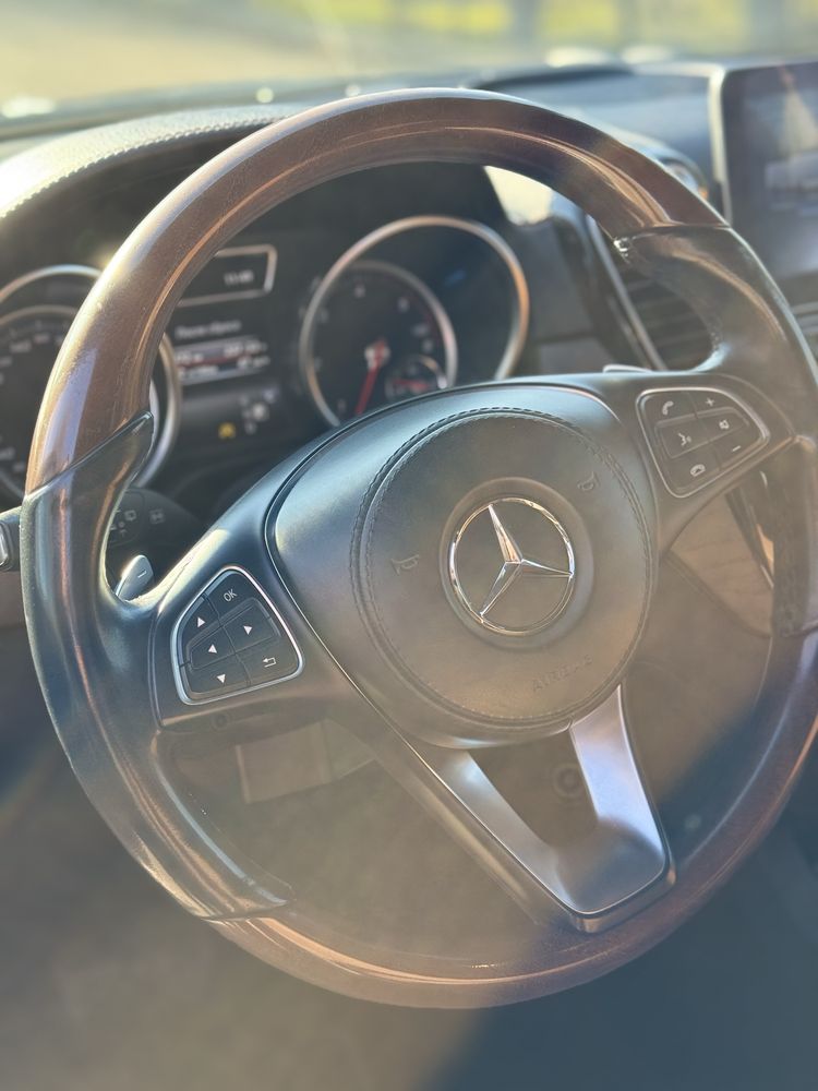 Mersedes Benz GLS 350