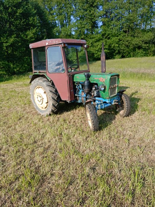 Ursus c 330  zarejestrowany ciapek ciagnik rolniczy