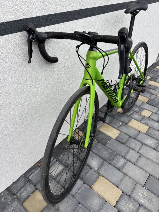 Шосейний велосипед Merida Scultura 200, 2023 р.