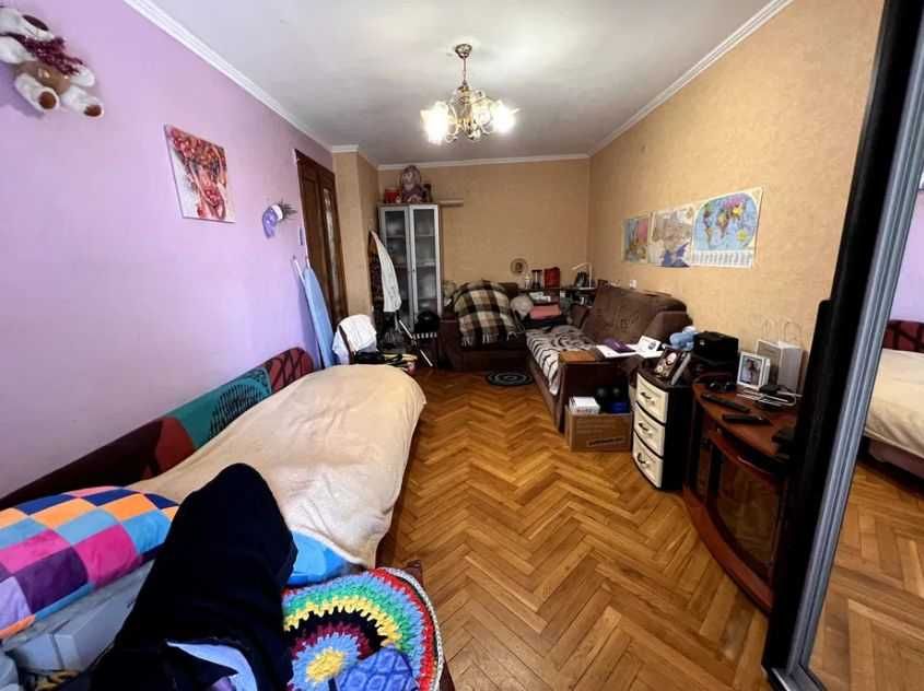 1 кім в ЦЕГЛІ район ПОЛЯ (КІРОВА) (716450)