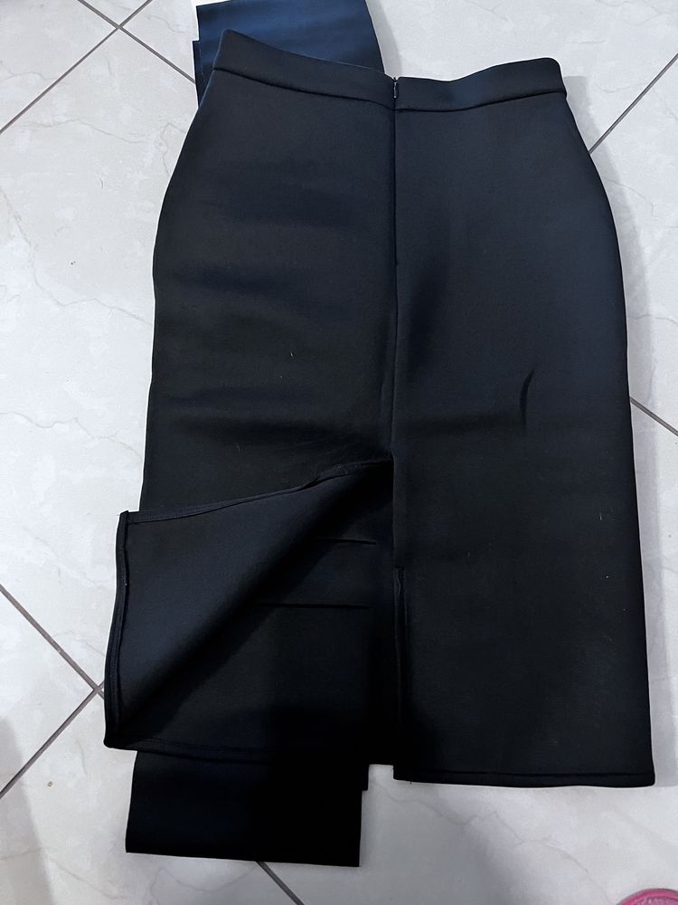 M spódnica ołówkowa wysoki stan czarna ciekawy model