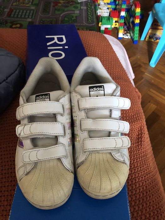 Кроссовки adidas