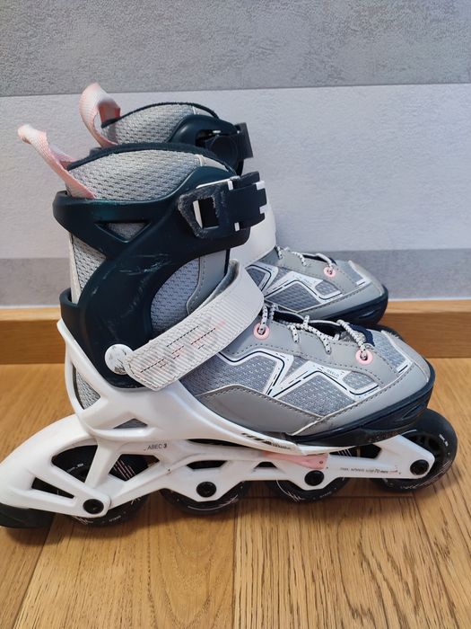 Rolki Oxelo Fit3 r. 29-32 + zestaw ochraniaczy
oxelo
Rolki fitness FIT