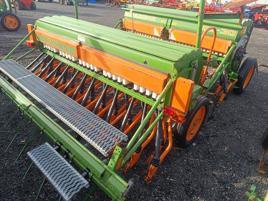 Siewnik zbożowy Amazone D7/D8 3 metry
