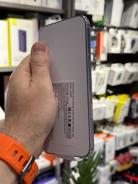 Apple iPhone 16 Pro Max 256GB, фіз сім, новий, без компл.