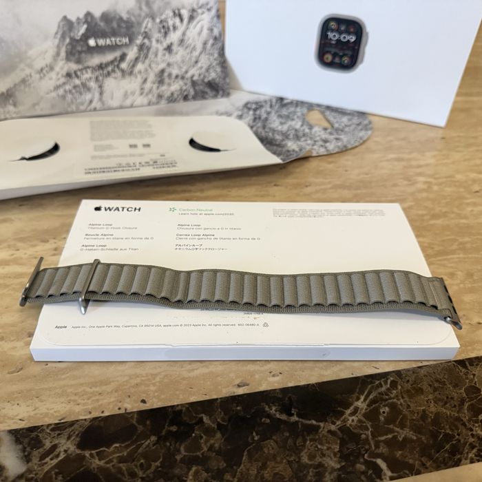 Apple Watch Ultra 2 49mm Titanium