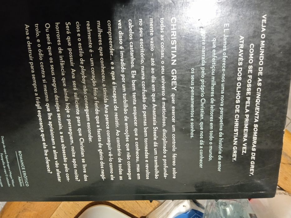 Vendo livro de grey