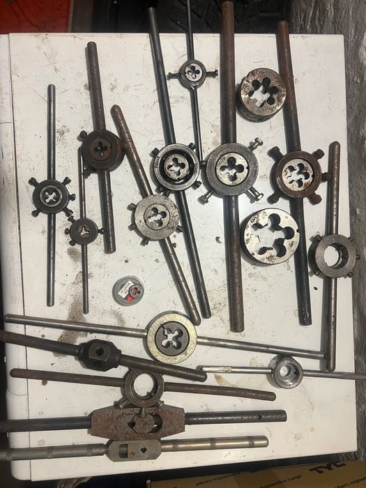 Narzynki z oprawkami całość