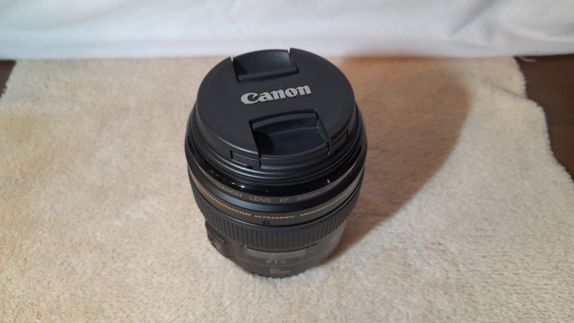 Продам об'єктив / объектив Canon 85mm 1.8