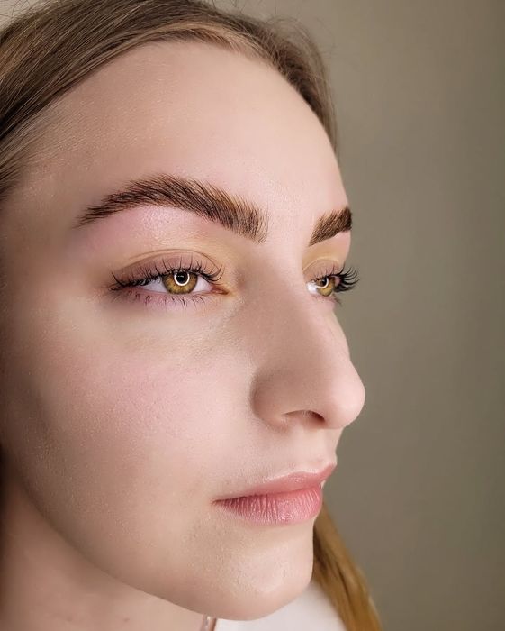 Ламінування вій / брів  оформлення корекція, Майдан незалежності