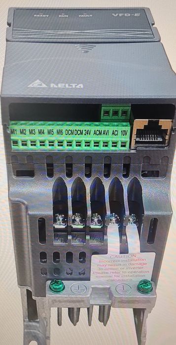 Falownik Delta VFD-e PLC 1200z Falownik 0.75kW 750W VFD007e43T