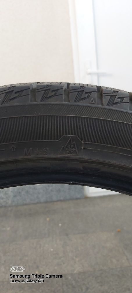 Авто резина б.у YOKOHAMA 225/45R19