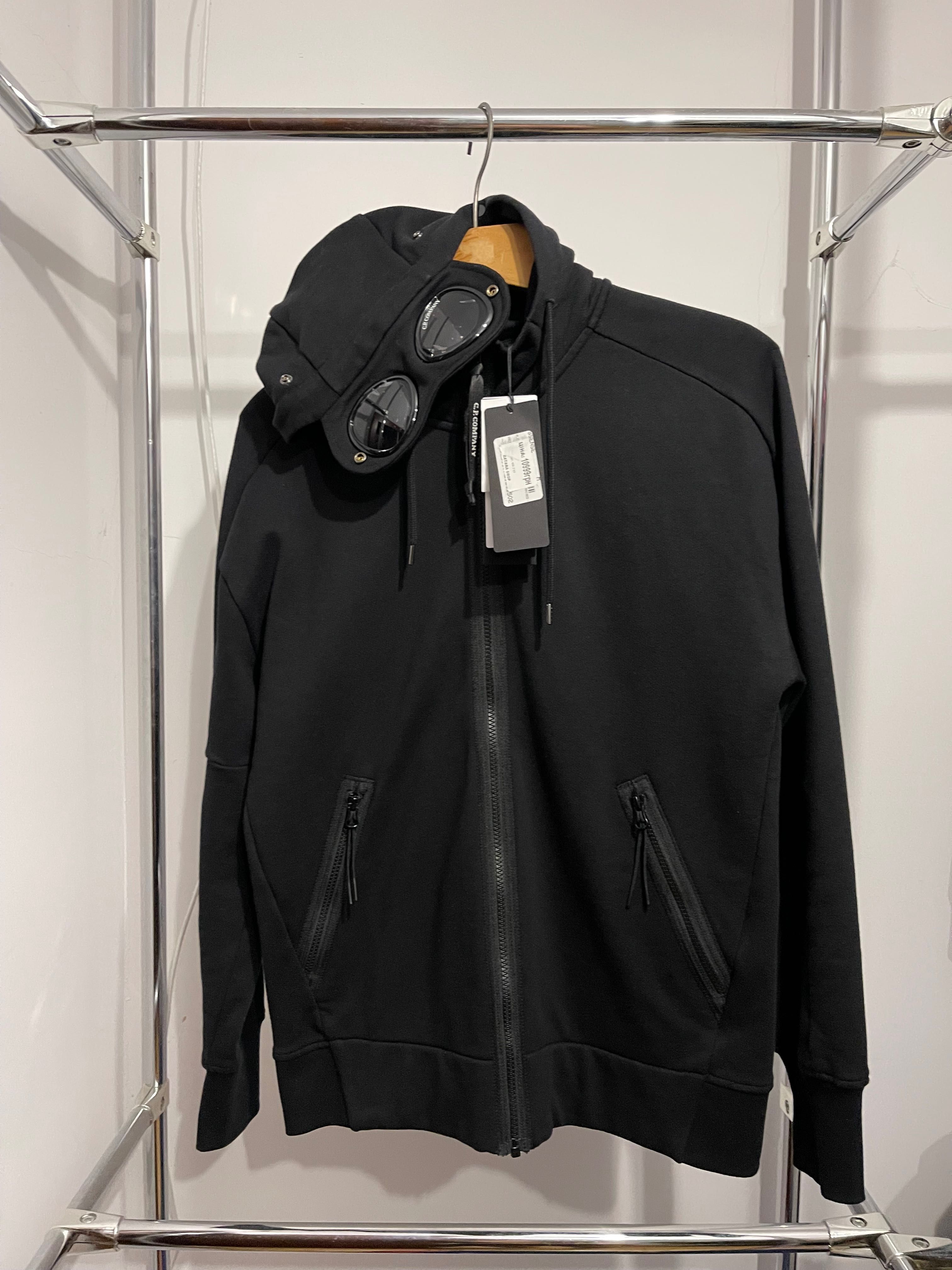 C.P. Company zip hoodie . Black , чорне зіп худі . НОВЕ . Розмір М .
