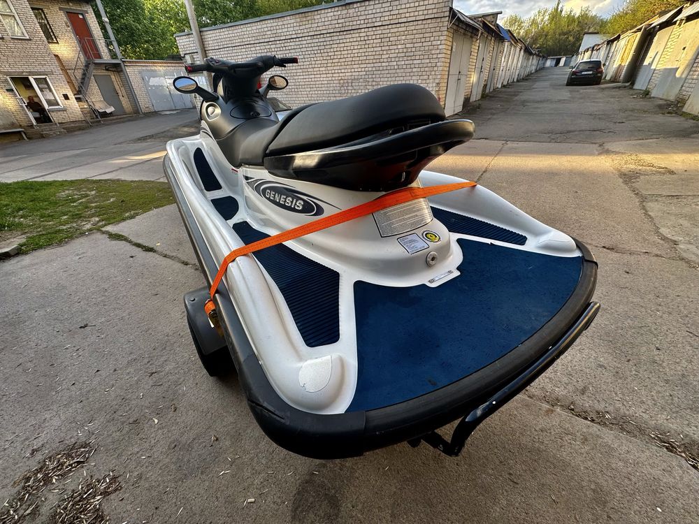 Гидроцикл polyaris genesis 2002