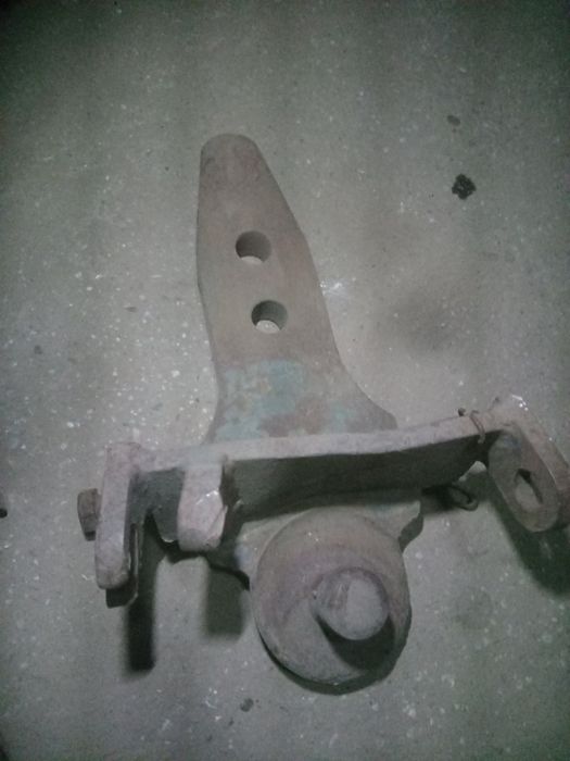 Zaczep Fendt Renault dolny Piton fix