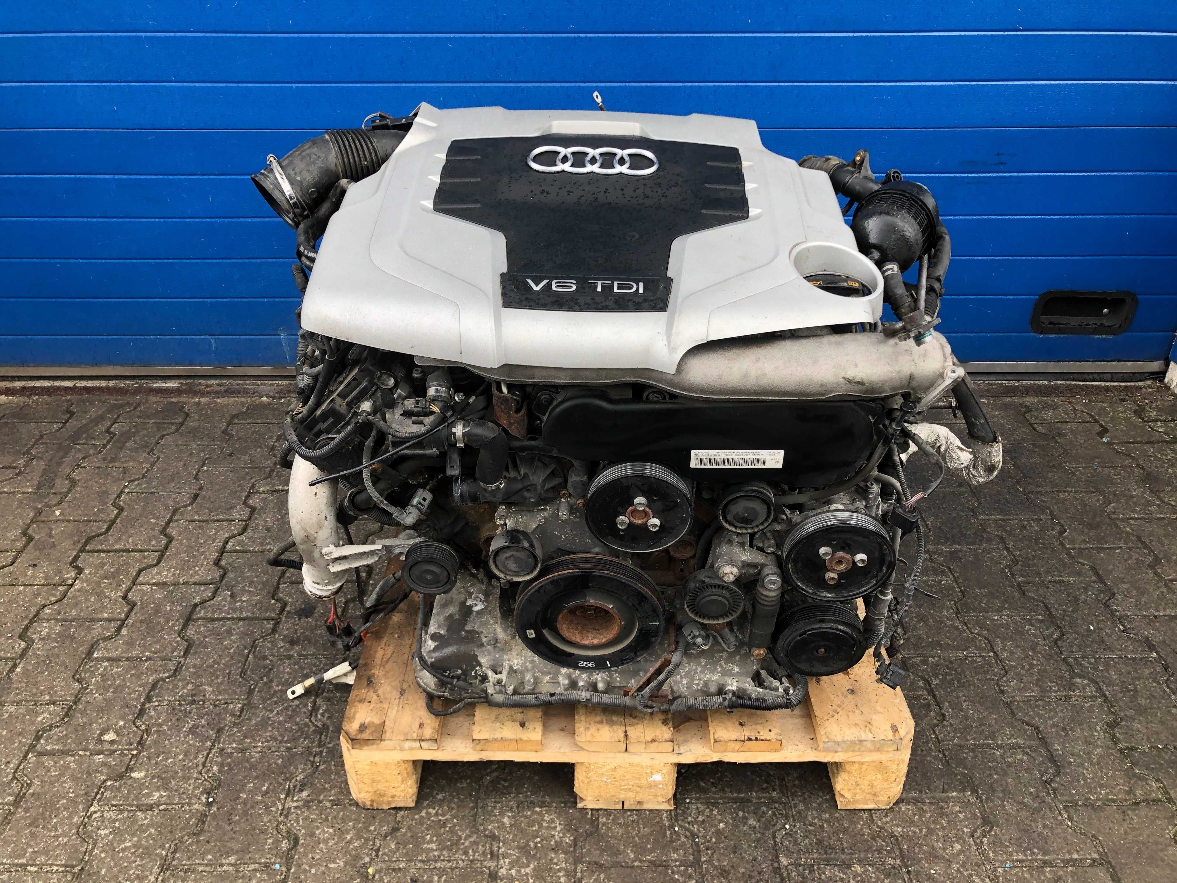 Silnik Słupek AUDI A4 A5 A6 A7 Q5 3.0 Tdi CCW